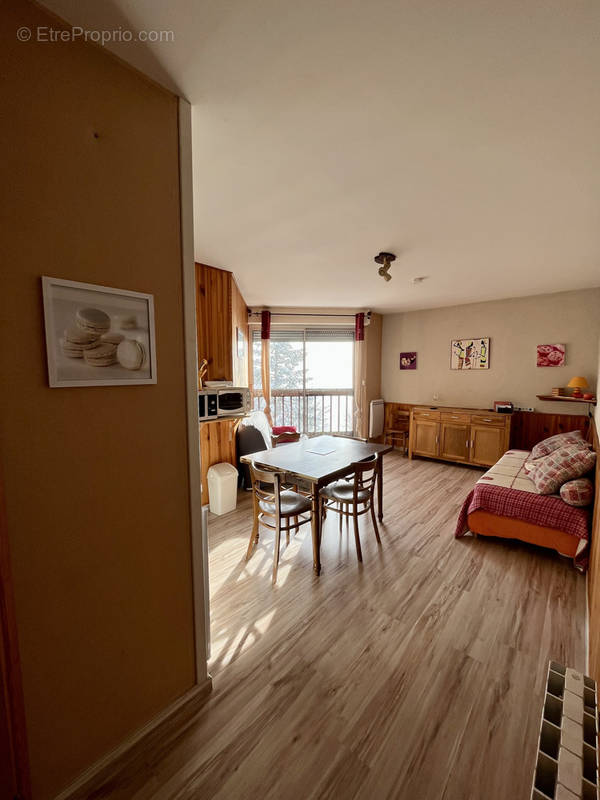 Appartement à LAVEISSIERE