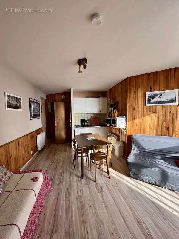 Appartement à LAVEISSIERE