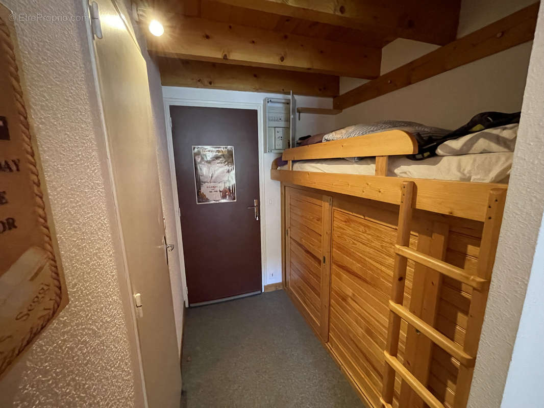 Appartement à LAVEISSIERE