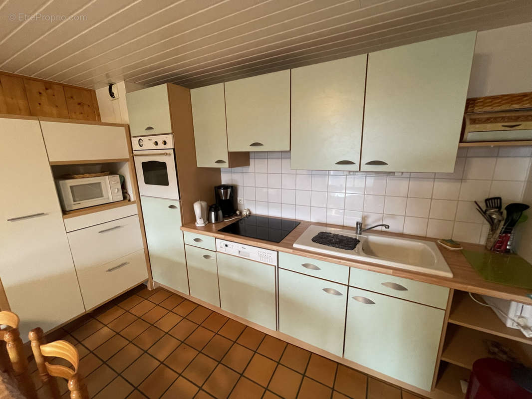 Appartement à LAVEISSIERE