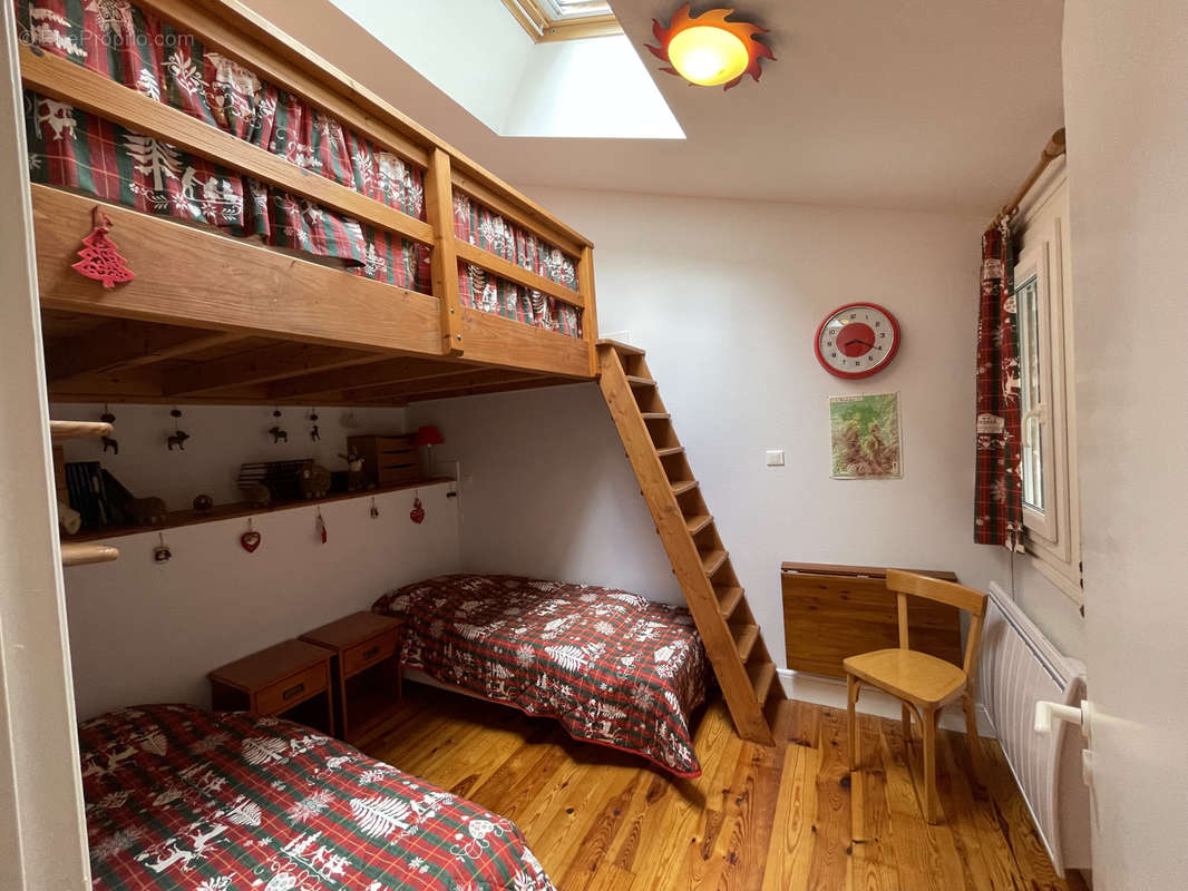 Appartement à LAVEISSIERE