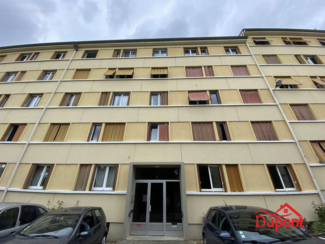 Appartement à SAINT-ANDRE-LES-VERGERS