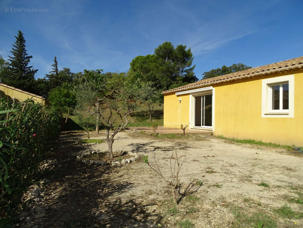 Maison à ARAMON