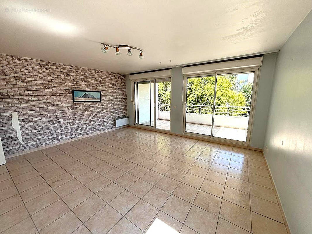 Appartement à MARSEILLE-13E