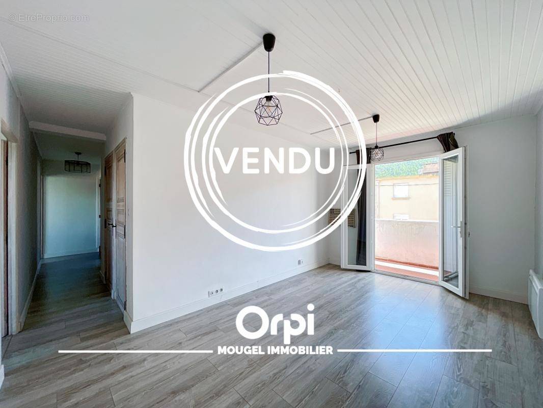 Appartement à LA PENNE-SUR-HUVEAUNE