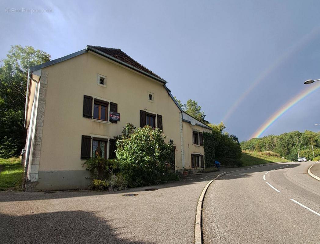 Maison à AUTECHAUX-ROIDE