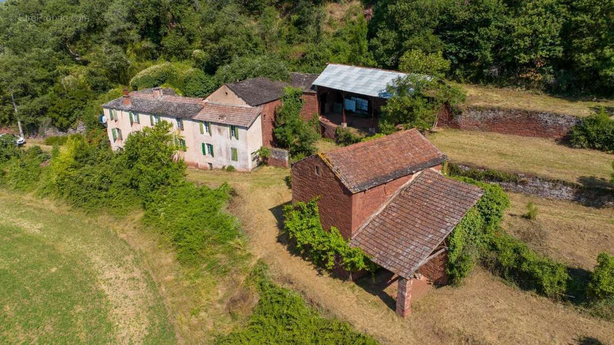 Maison à SAINT-IZAIRE