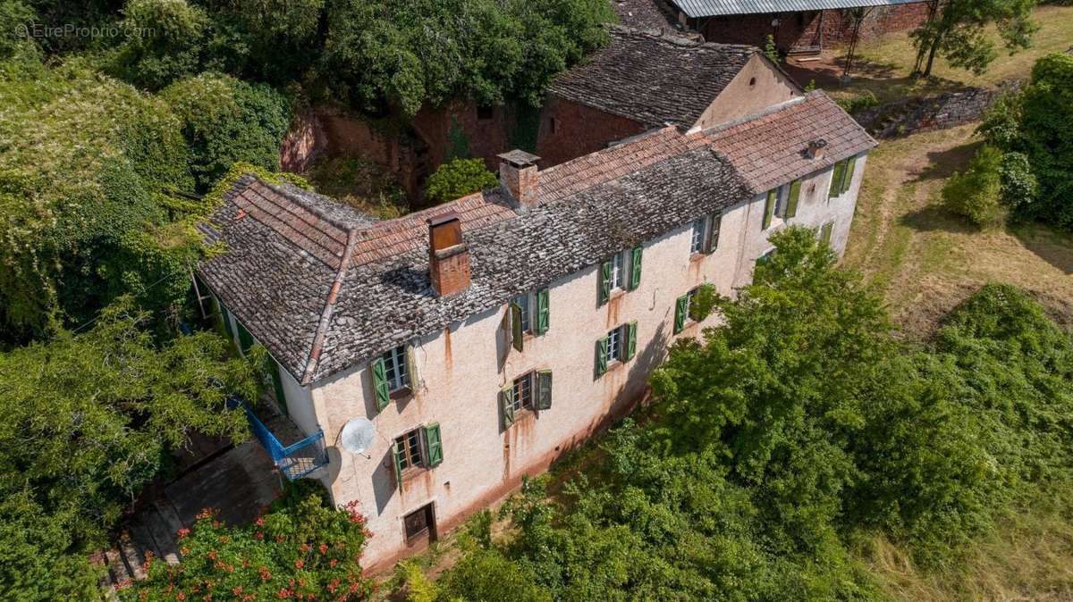 Maison à SAINT-IZAIRE