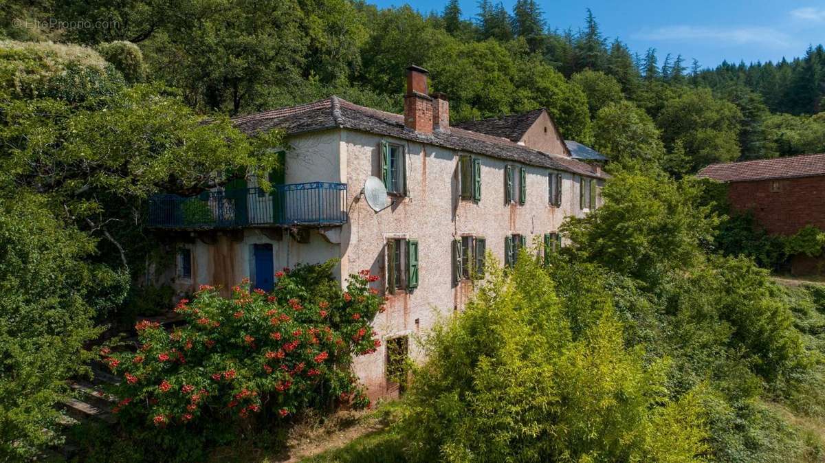 Maison à SAINT-IZAIRE