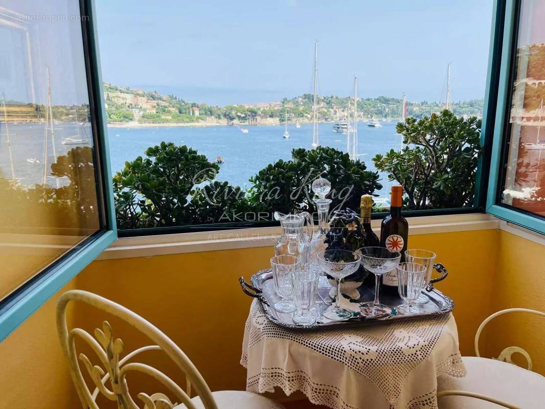 Appartement à VILLEFRANCHE-SUR-MER