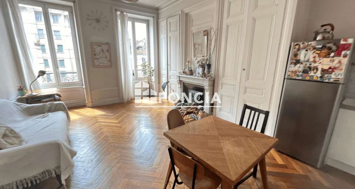 Appartement à LYON-3E