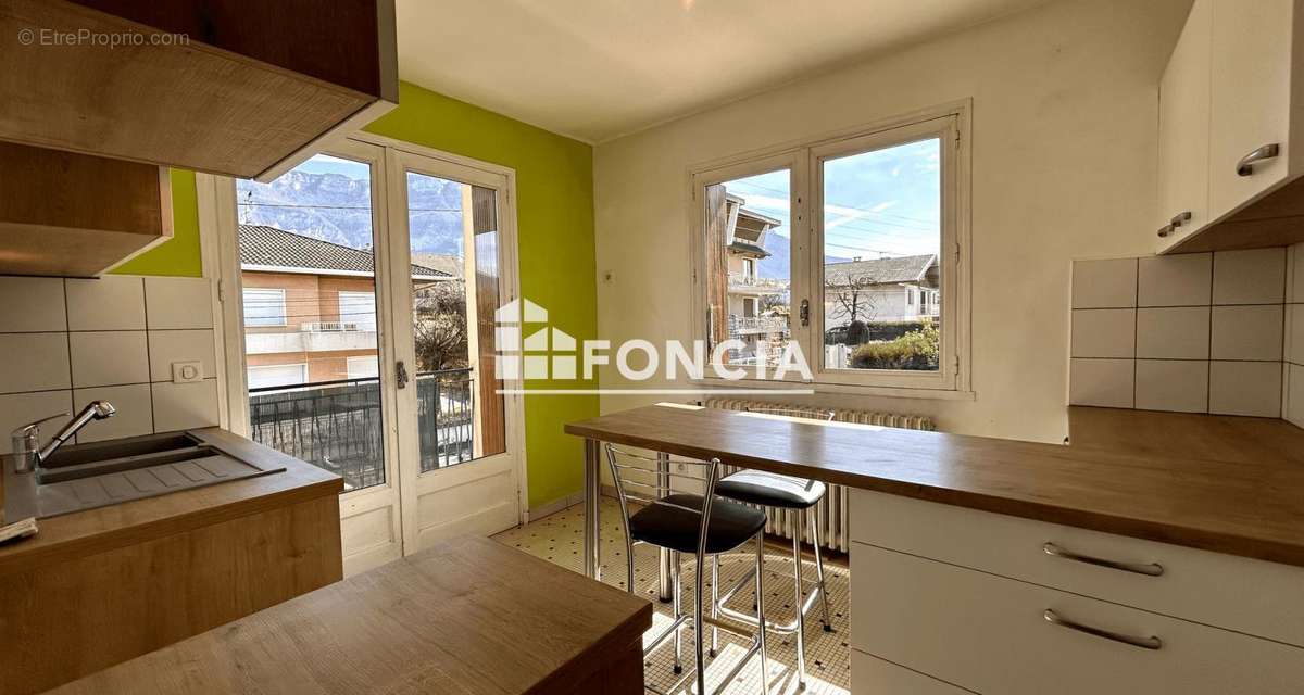 Appartement à AIX-LES-BAINS