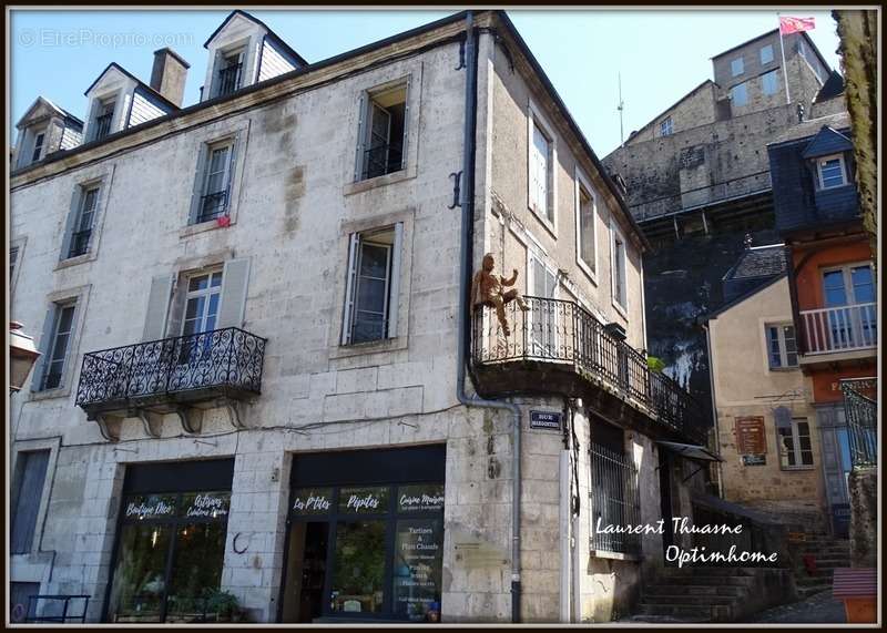 Appartement à TERRASSON-LAVILLEDIEU