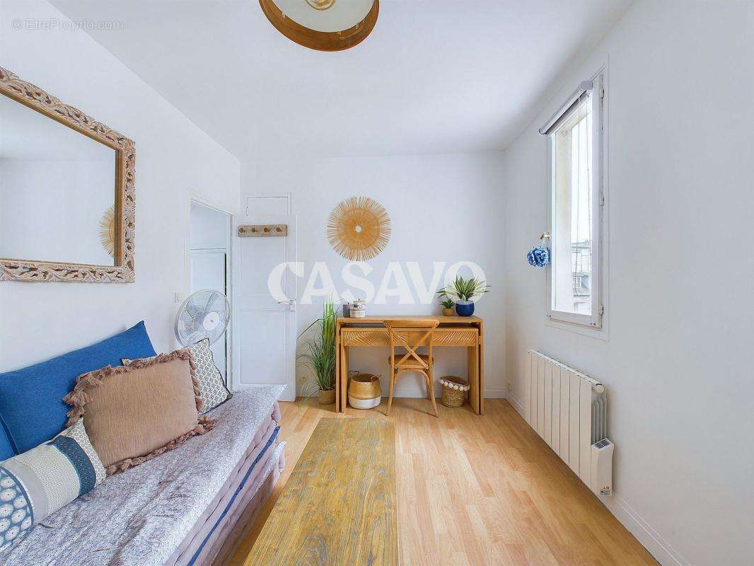 Appartement à PARIS-2E