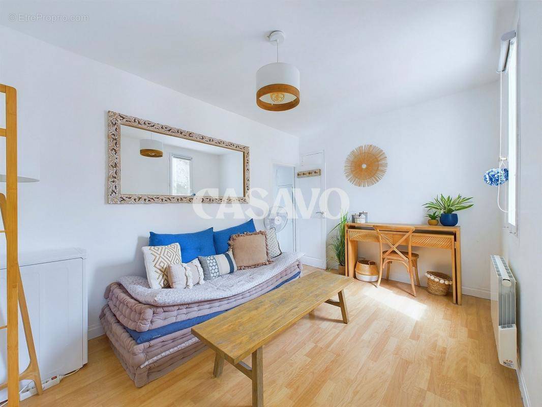 Appartement à PARIS-2E