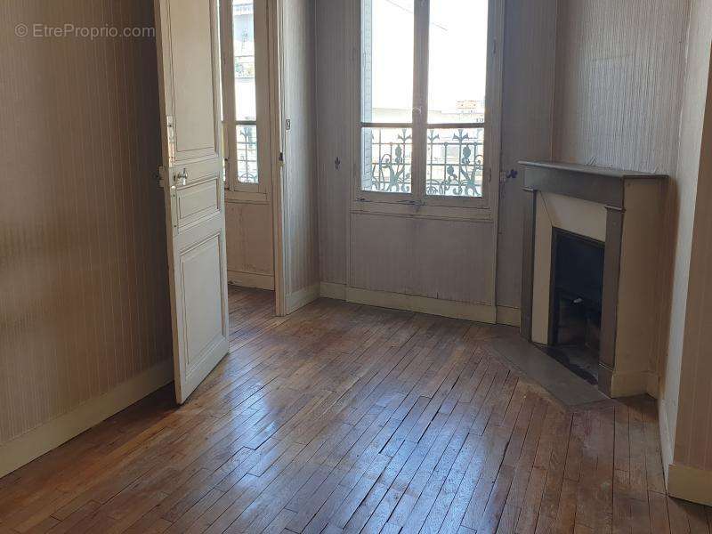 Appartement à MONTROUGE