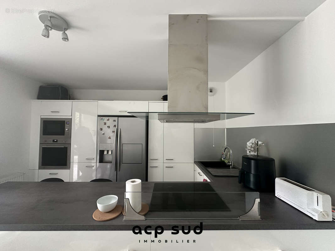 Appartement à MARSEILLE-10E