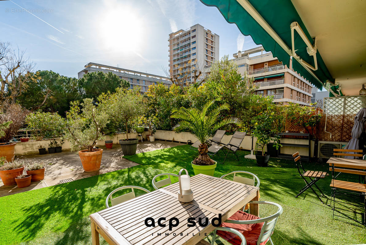 Appartement à MARSEILLE-9E