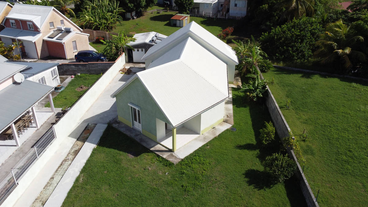 Maison à SAINTE-ANNE