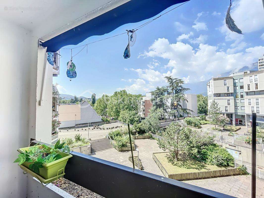 Appartement à ECHIROLLES