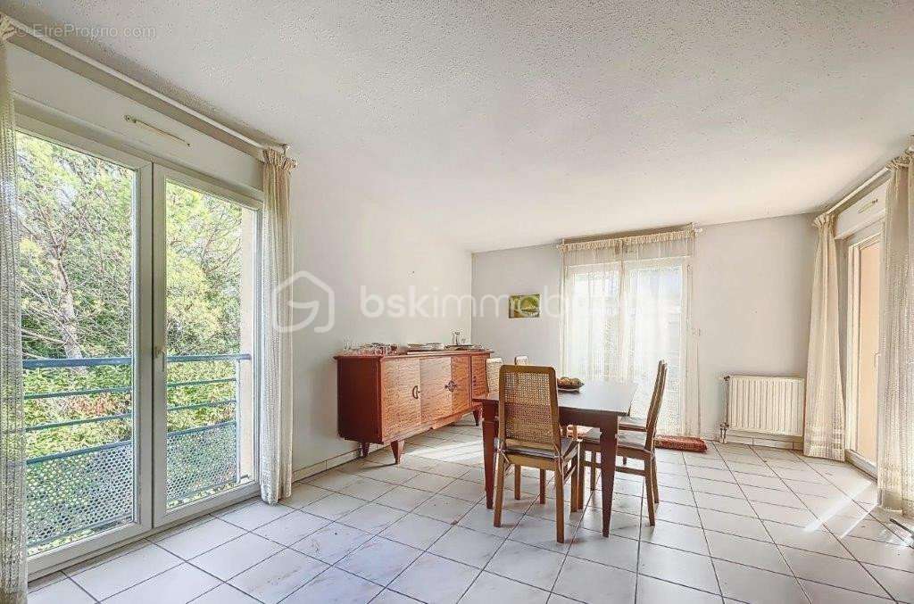 Appartement à SAINT-ORENS-DE-GAMEVILLE