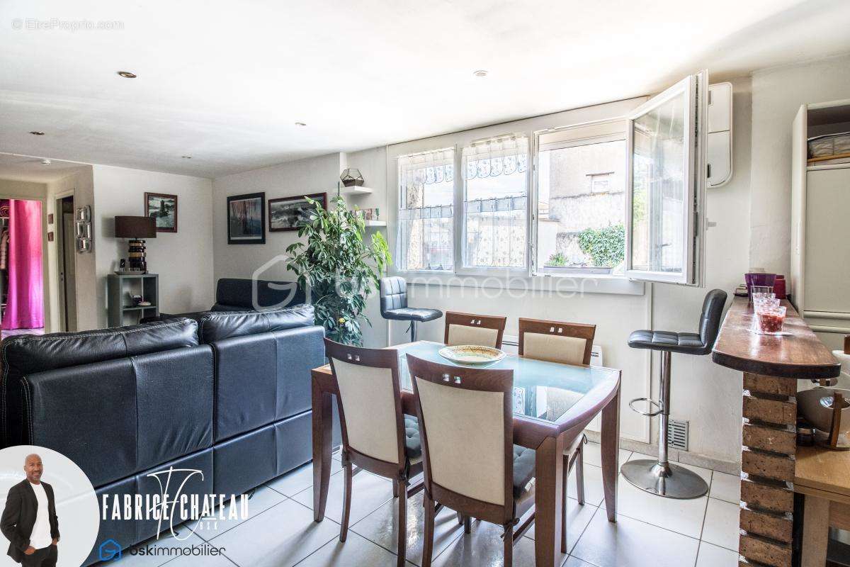 Appartement a louer cormeilles-en-parisis - 2 pièce(s) - 61 m2 - Surfyn