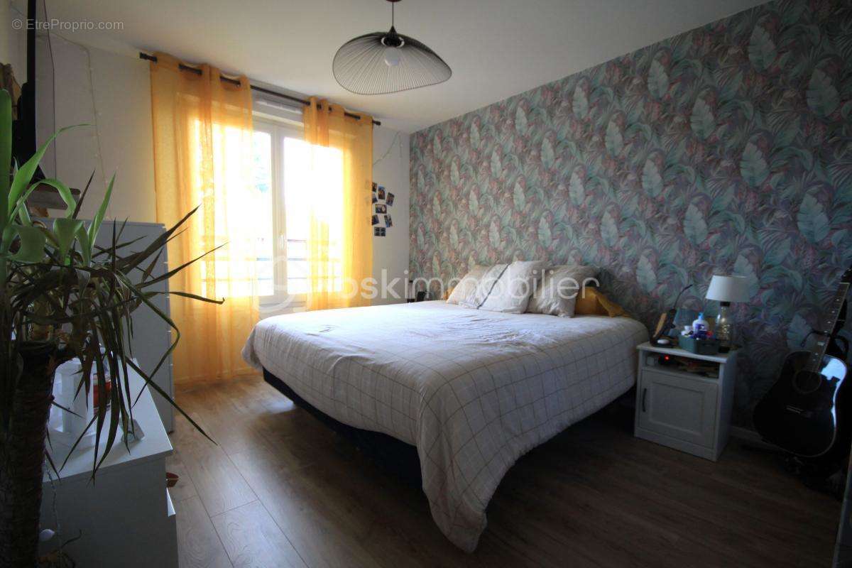 Appartement à SAINT-GERMAIN-LES-ARPAJON