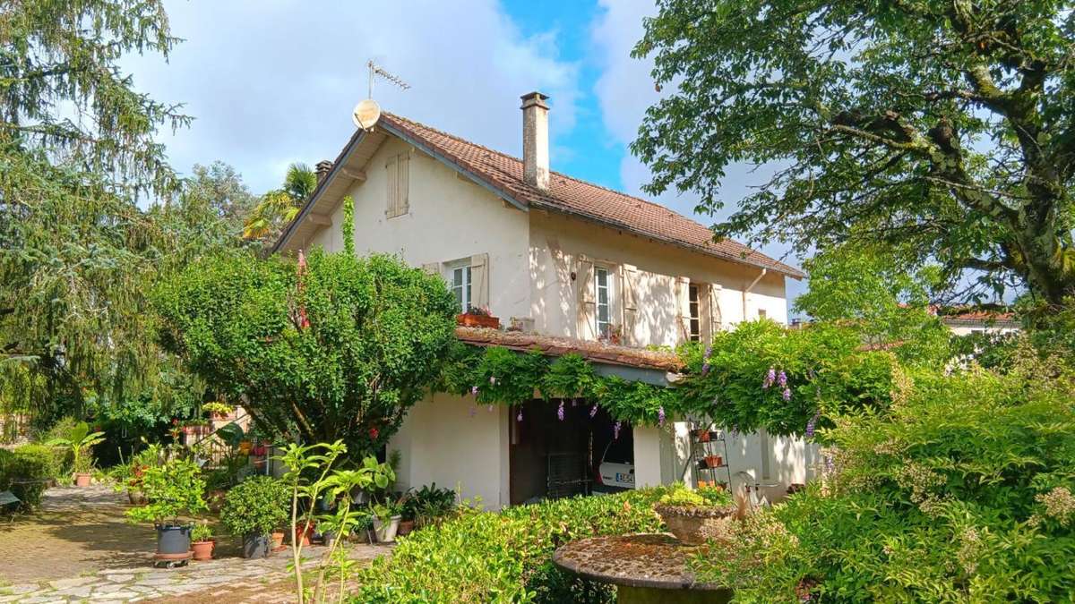 Maison à CAHORS