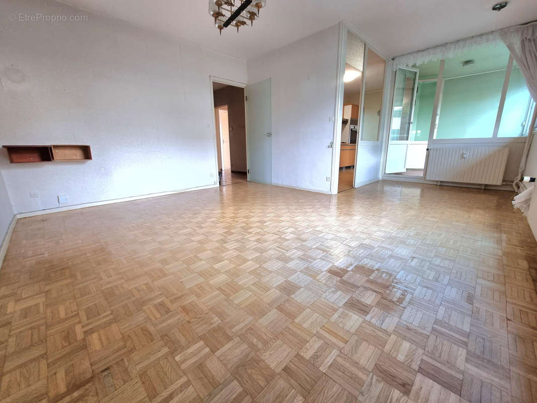 Appartement à LYON-5E