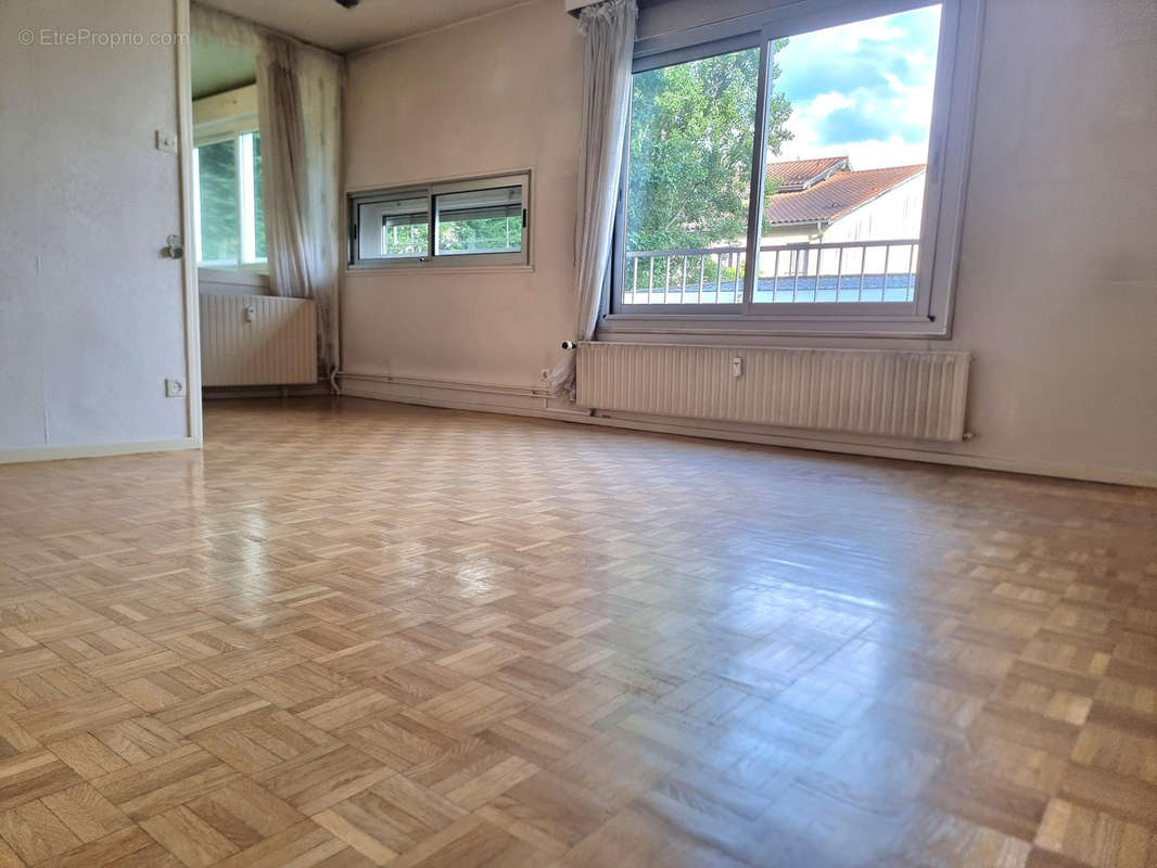 Appartement à LYON-5E