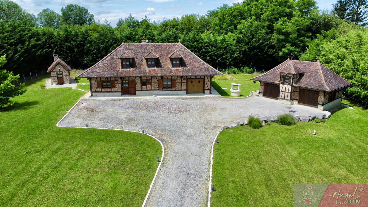 Maison à SAINT-GERMAIN-DU-BOIS