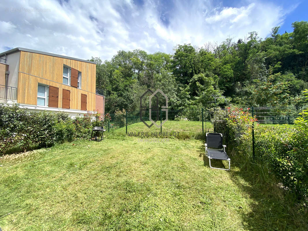 Maison à CHENNEVIERES-SUR-MARNE