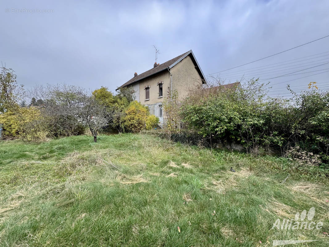 Maison à AUDINCOURT