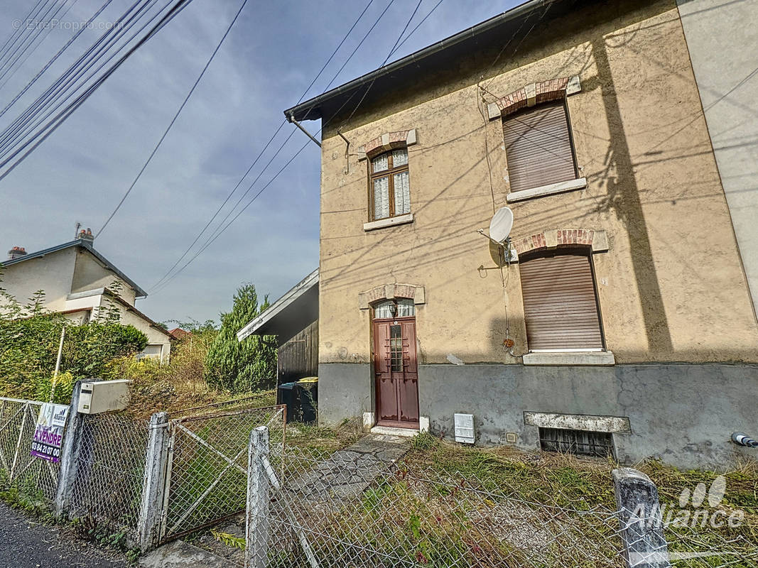 Maison à AUDINCOURT