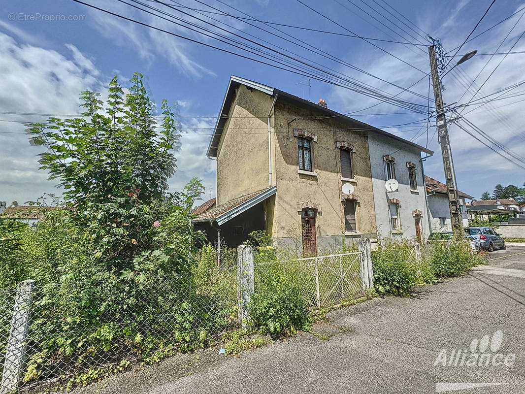 Maison à AUDINCOURT