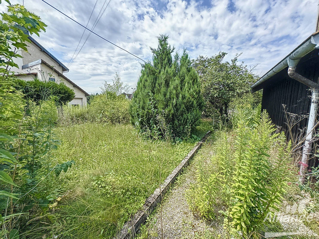 Maison à AUDINCOURT