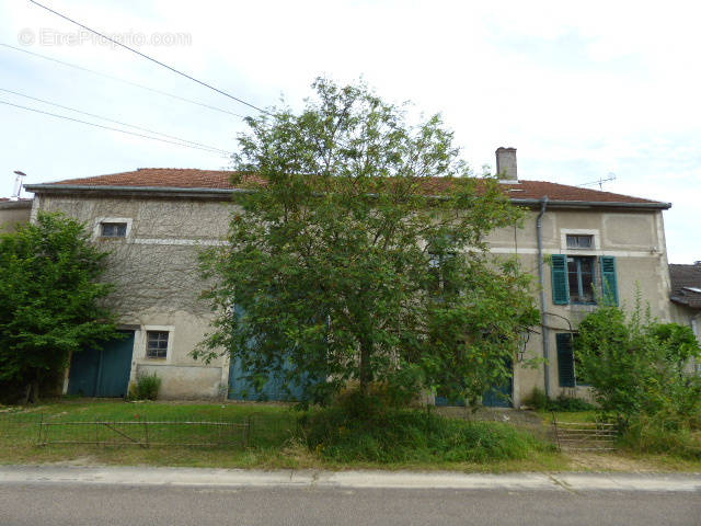 Maison à VAUCOULEURS