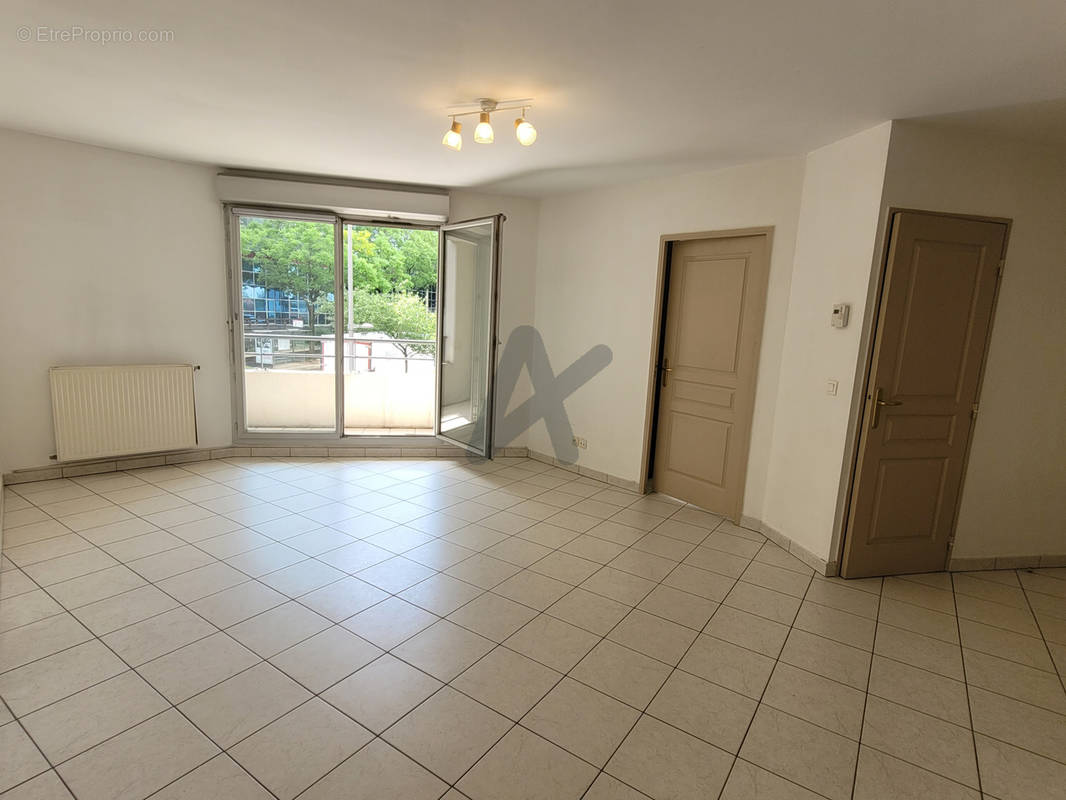 Appartement à LYON-9E