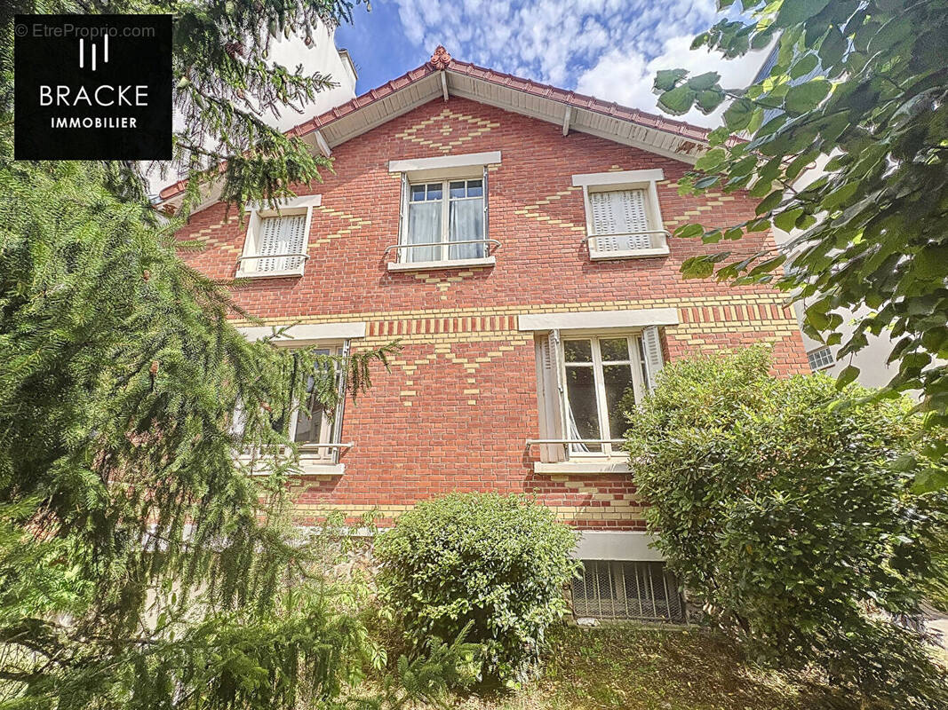 Maison à LA GARENNE-COLOMBES