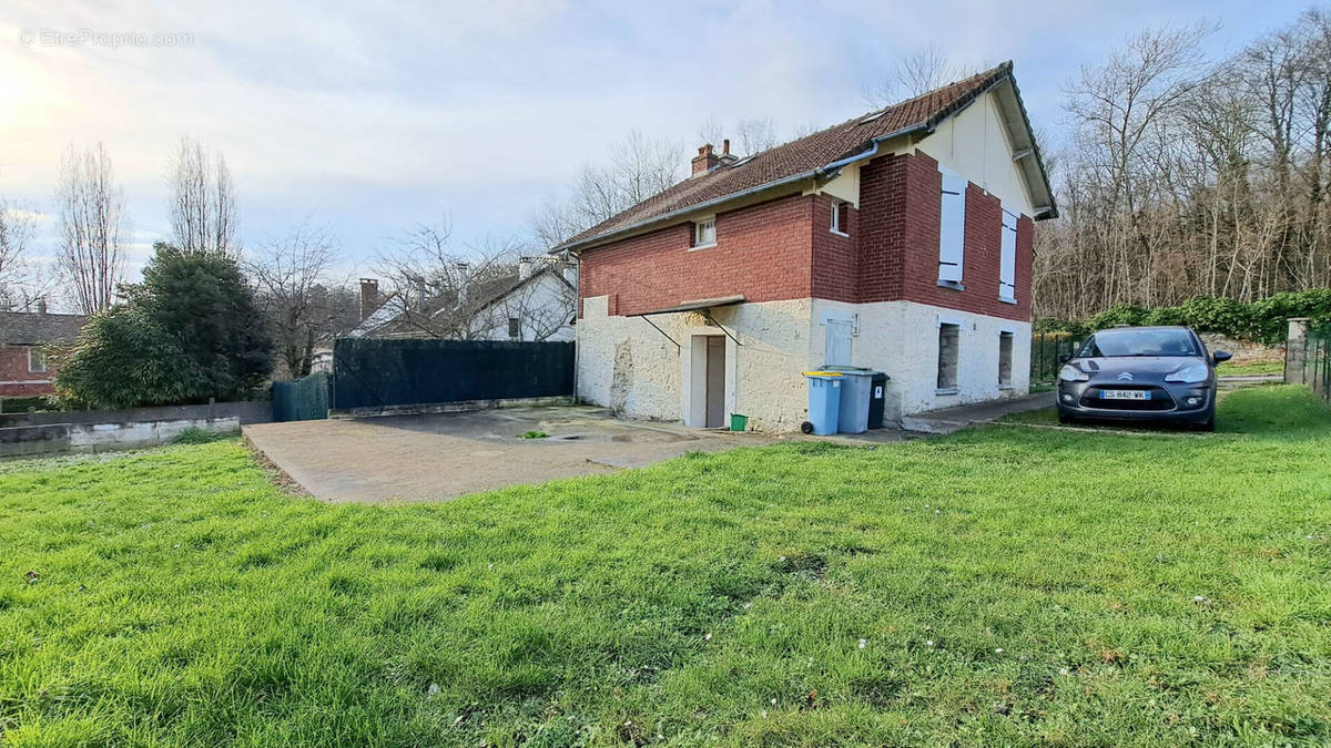 Appartement à SAINT-MARTIN-DU-TERTRE