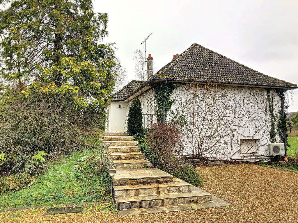 Maison à SAINT-GERVAIS-LA-FORET