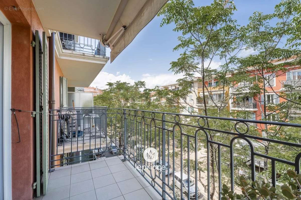 Appartement à CAGNES-SUR-MER