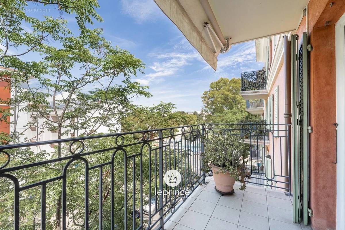 Appartement à CAGNES-SUR-MER