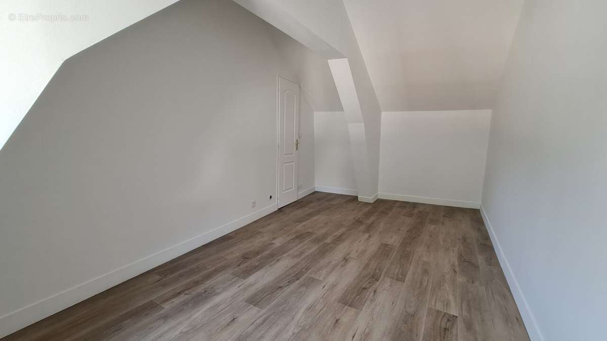 Appartement à NEUFCHATEL-EN-BRAY