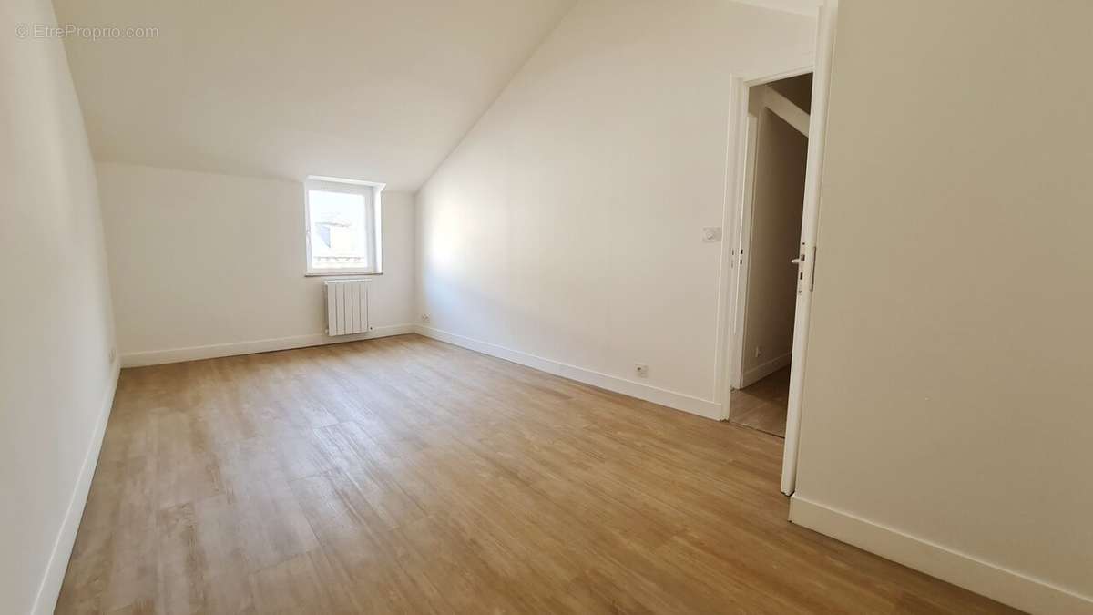 Appartement à NEUFCHATEL-EN-BRAY