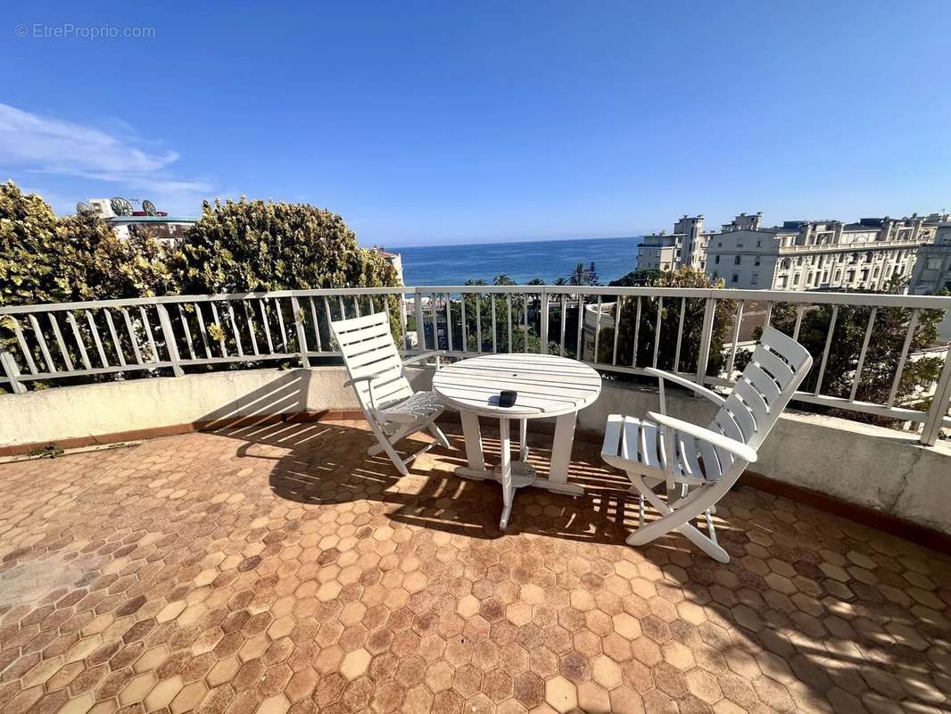 Appartement à NICE