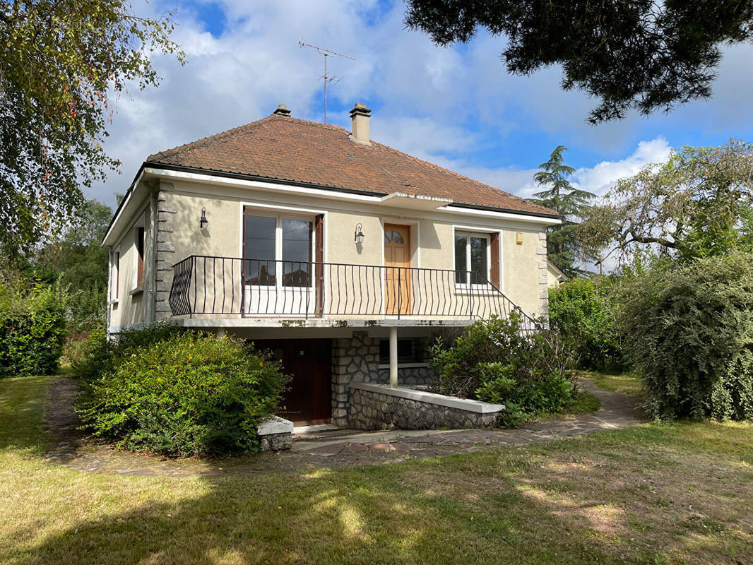 Maison à MILLY-LA-FORET