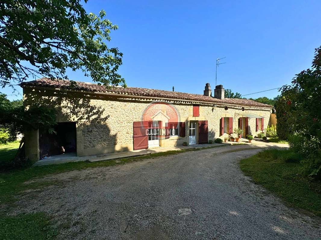 Maison à SAINT-SAUVEUR