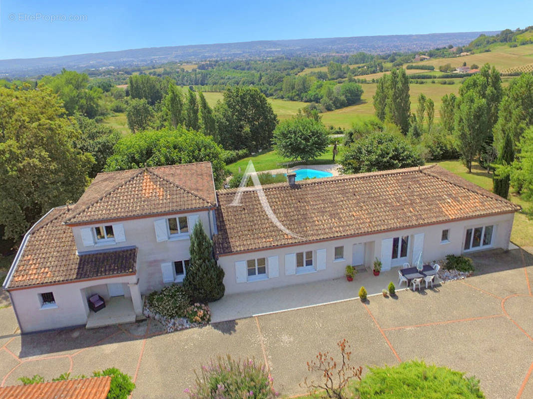 Maison à VILLENEUVE-SUR-LOT