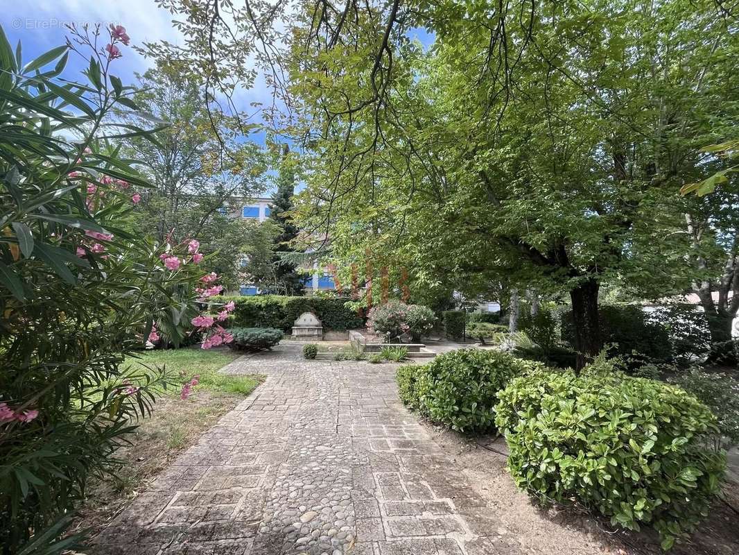 Appartement à AIX-EN-PROVENCE